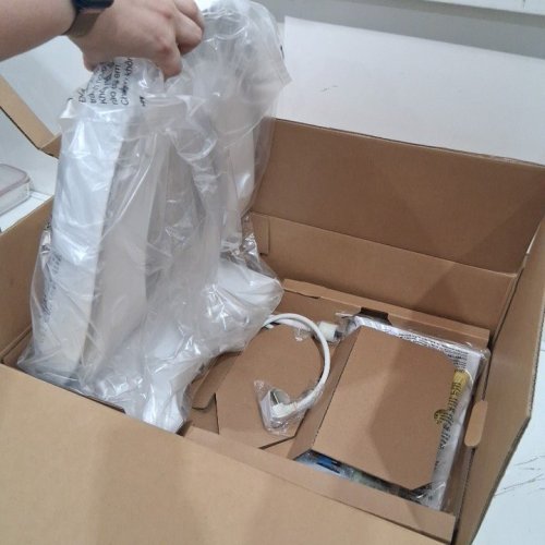 TOTO WASHLET S5 ELECTRONIC HEATED TOILET SEAT BIDET WITH CONTROLLER AND INSTANTANEOUS WATER HEATER - 21" X 15" - ELONGATED - WHITE (MODEL: SW3446#01) image 4