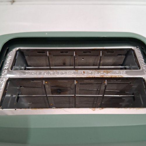 MAINSTAYS 2-SLICE TOASTER WITH 6 SETTINGS & CANCEL FEATURE - TEAL image 5