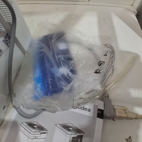 MIDEA CUBE 20 PINT SMART WIFI DEHUMIDIFIER, WHITE - (MAD20S1QWT) image 4