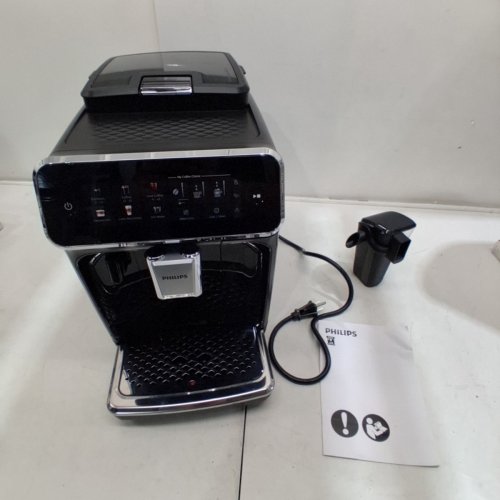 PHILIPS 3300 SERIES FULLY AUTOMATIC ESPRESSO MACHINE WITH LATTEGO MILK SYSTEM AND INTEGRATED GRINDER - GLOSSY BLACK (MODEL:EP3341/50) image 4