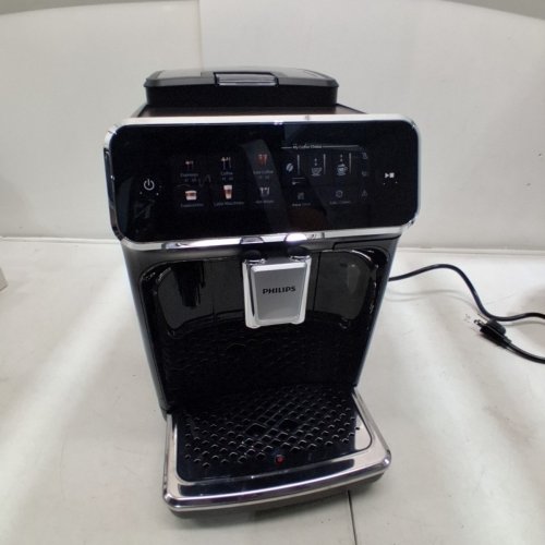 PHILIPS 3300 SERIES FULLY AUTOMATIC ESPRESSO MACHINE WITH LATTEGO MILK SYSTEM AND INTEGRATED GRINDER - GLOSSY BLACK (MODEL:EP3341/50) image 5