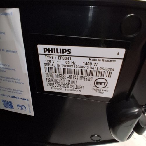 PHILIPS 3300 SERIES FULLY AUTOMATIC ESPRESSO MACHINE WITH LATTEGO MILK SYSTEM AND INTEGRATED GRINDER - GLOSSY BLACK (MODEL:EP3341/50) image 8