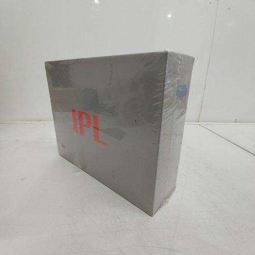 IPL LASER HAIR REMOVAL DEVICE - WHITE AND PINK image 2