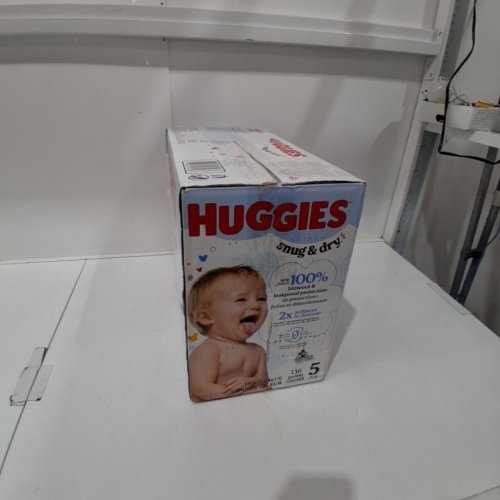 136PK HUGGIES DISNEY BABY SNUG AND DRY DISPOSABLE DIAPERS - SIZE 5 (27LB+) image 3