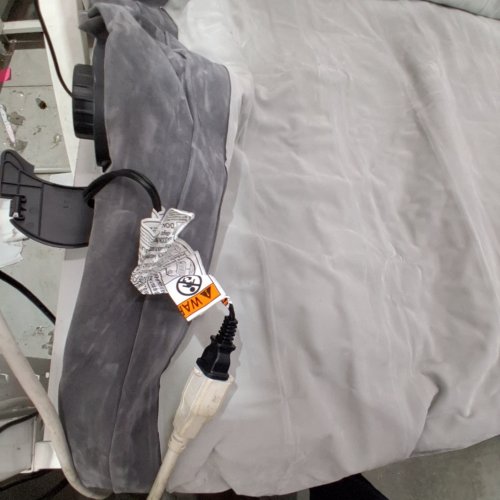 INTEX DURA-BEAM DELUXE HIGH-RISE QUEEN SIZE AIR MATTRESS WITH BUILT IN ELECTRIC PUMP - 22"H - GREY image 2