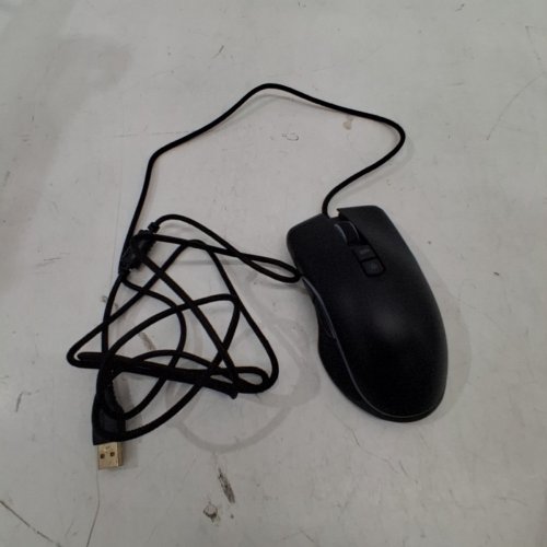 ONN RGB WIRED ADJUSTABLE DPI GAMING MOUSE WITH LED LIGHTING (MODEL:100027827) image 3