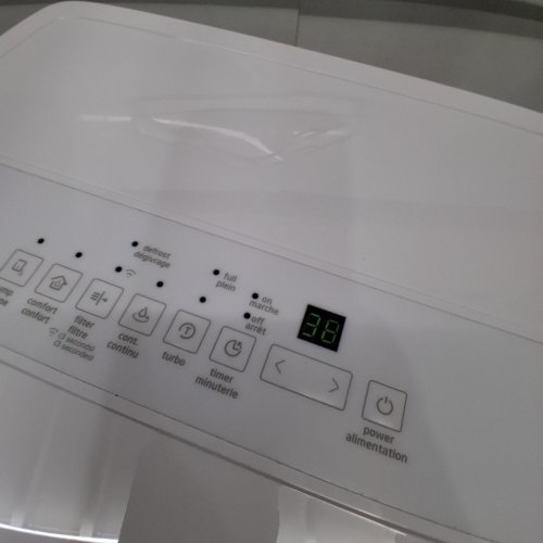 MIDEA ENERGY STAR DEHUMIDIFIER WITH PUMP - WIFI - SMART VOICE COMPATIBLE - 4,500 SQ.FT COVERAGE - WHITE (MODEL: MAD50P1AWS-A) image 2
