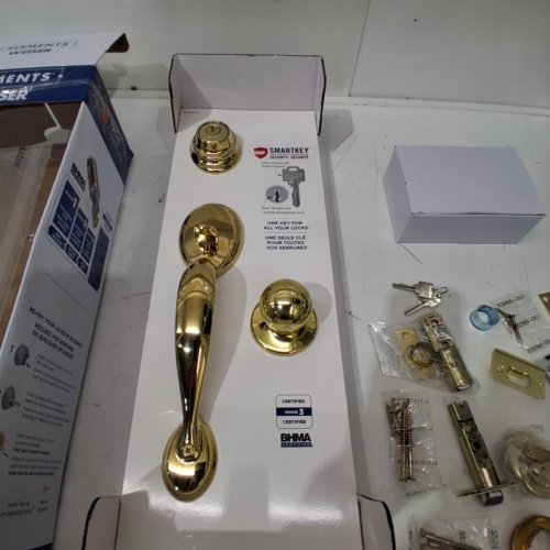 WEISER ELEMENTS KINGSWAY/YUKON BRASS EXTERIOR HANDLESET - POLISHED BRASS (MODEL: ‎9GAC94710-001) image 2