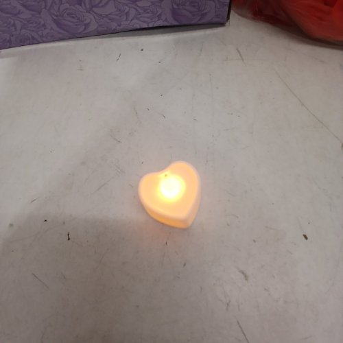 24PK HEART SHAPED FLAMELESS SMOKELESS BATTERY OPERATED TEALIGHT CANDLES - WARM WHITE image 3