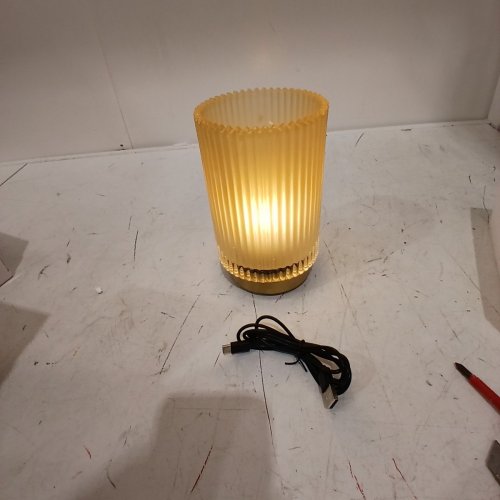 USB RECHARGEABLE MODERN RIBBED TABLE LAMP - 7" - AMBER SHADE, GOLD BASE image 3