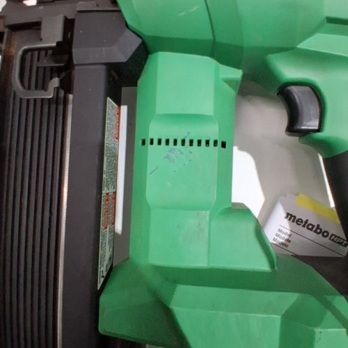 METABO HPT 18V MULTIVOLT™ CORDLESS STAPLER KIT | 1-1/2" 18-GA NARROW CROWN (MODEL : N1804DA) image 9
