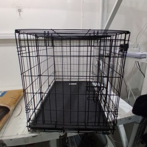 NEW WORLD PET PRODUCTS 30" FOLDING DOUBLE DOOR DOG CRATE - 30" X 19" X 21" - BLACK (MODEL: B30DD) image 2