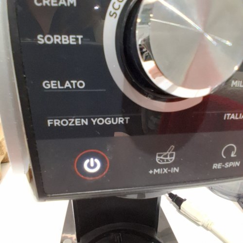 NINJA CREAMI DELUXE 11-IN-1 DIGITAL FROZEN TREAT MAKER - MAKES 24OZ PINTS - SILVER (MODEL: NC501) image 2