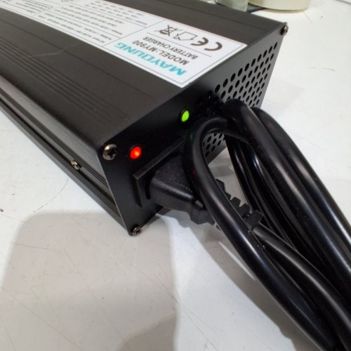 MAYOUNG SMART BATTERY CHARGER - 14.6V - 20V - BLACK (MODEL: MY900) image 2