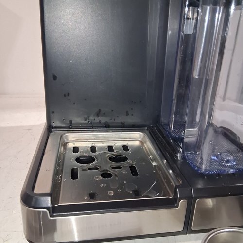 CHEFMAN CAFEMASTER PRO ESPRESSO MACHINE WITH BUILT IN MILK FROTHER - 1.8L - STAINLESS STEEL image 5