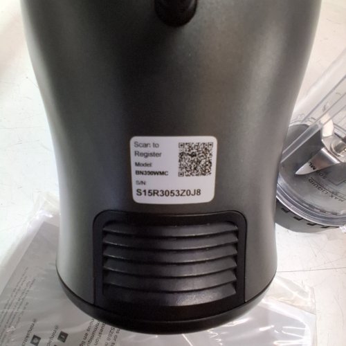 NINJA NUTRI PERSONAL BLENDER WITH ICE-CRUSHING TECHNOLOGY - 700W - GRAY/BLACK (MODEL: BN300WMC) image 3