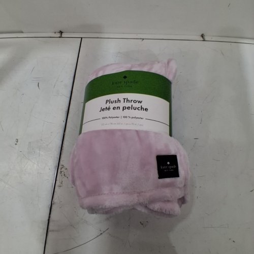 KATE SPADE PLUSH THROW BLANKET - 60" X 70" - PALE PINK (MODEL: 1859162) image 2