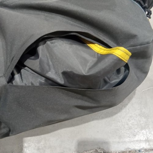 BPS 8-PERSON 3 SEASONS HUB TENT WITH CARRY BAG - 14' X 8' X 82" - GREY/YELLOW (MODEL:KC-80335) image 5