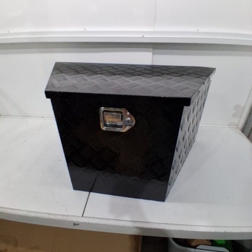 VEVOR TRAILER TONGUE BOX - ALUMINUM ALLOY DIAMOND PLATE TONGUE BOX TOOL CHEST - 33"X19"X18" - BLACK (MODEL: JL-TB09-5B) image 2