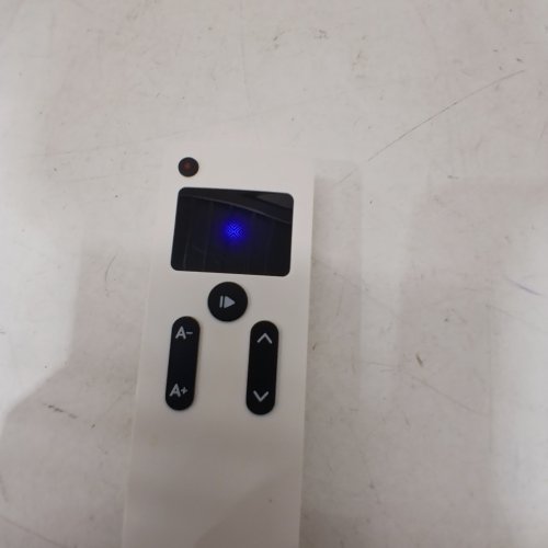 NEEWER BLUETOOTH REMOTE - WHITE (MODEL: RT110) image 2
