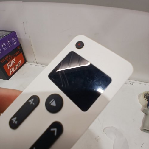 NEEWER BLUETOOTH REMOTE - WHITE (MODEL: RT110) image 5