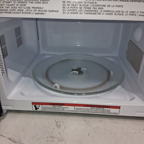 CHEFMAN COUNTERTOP MICROWAVE OVEN - 0.7 CU.FT. - BLACK (MODEL: RJ55-7-V2-CA) image 3