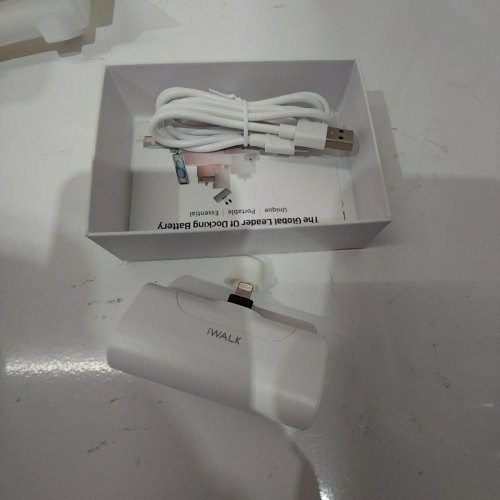 IWALK DOCKING BATTERY FOR IPHONE - 4500 MAH - WHITE (MODEL: LINKPOD 4) image 4