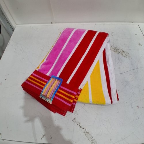 SAFDIE & CO SUNSHINE JACQUARD BEACH TOWEL - 40" X 70" - YELLOW/RED/ORANGE (MODEL: 9917618) image 4