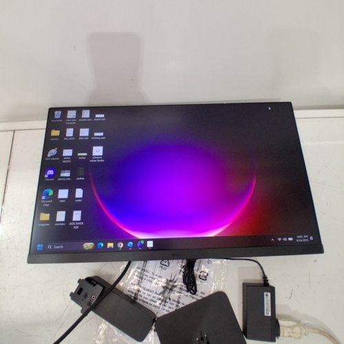 LG QHD IPS 100HZ MONITOR - 24" - BLACK (MODEL:24U631A-B) image 2