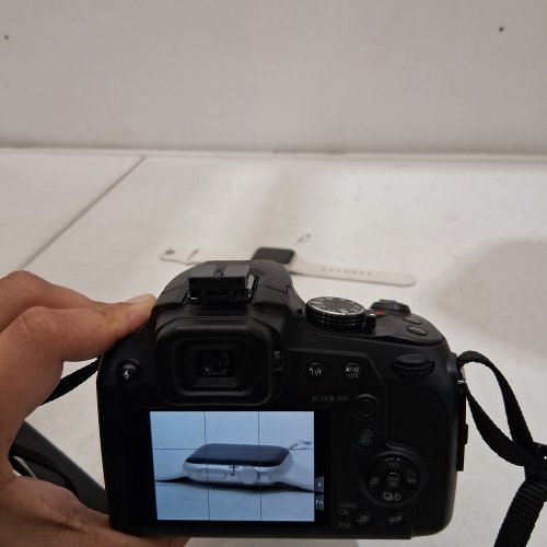 PANASONIC LUMIX 4K DIGITAL CAMERA, 18.1 MEGAPIXEL VIDEO CAMERA, 60X ZOOM DC VARIO 20-1200MM LENS, F2.8-5.9 APERTURE (MODEL: DC-FZ80) image 5