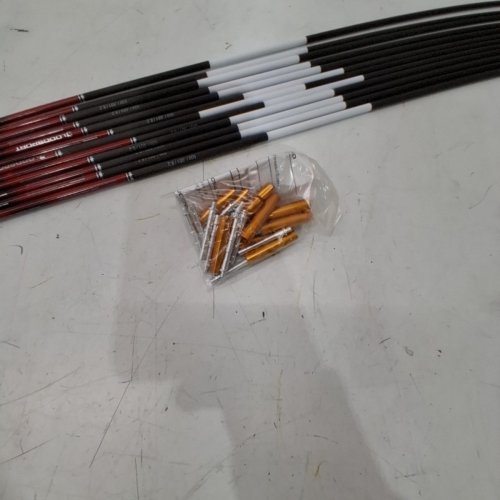 12PK BLOODSPORT EVIDENCE BARE 400 SHAFT ARROWS - 31.5" - RED/BLACK (MODEL: BLDM150B) image 4