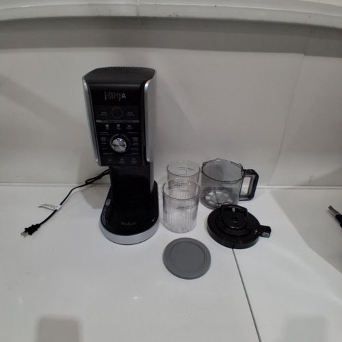 NINJA CREAMI DELUXE 11-IN-1 DIGITAL FROZEN TREAT MAKER - MAKES 24OZ PINTS - SILVER (MODEL: NC501) image 3