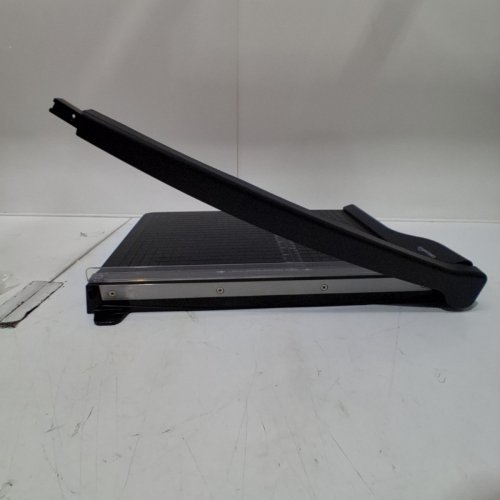 AMAZON BASICS PAPER TRIMMER - 10 SHEET CAPACITY - 15" - BLACK image 3