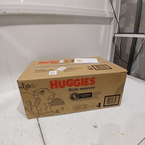 150PK HUGGIES LITTLE MOVERS DIAPERS - SIZE 4 - WHITE (TOTAL 150) image 2