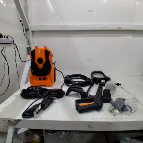 BIRTECHWAY ELECTRIC PRESSURE WASHER WITH ADJUSTABLE SNOW FOAM CANNON AND 4 QUICK CONNECT NOZZLES - 3000 PSI 2.4GPM - BLACK/ORANGE (MODEL: JX1610004) image 3