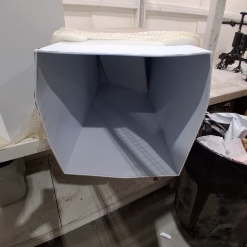 3PC METAL DECOR PLINTH WEDDING PROPS - 35.4" X 13.7" X 13.7" - 29.7" X 12.5" X 12.5" - 25.5" X 11.8" X 11.8" - WHITE image 2