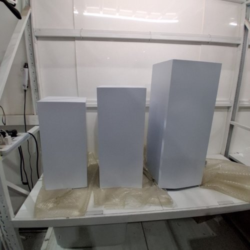 3PC METAL DECOR PLINTH WEDDING PROPS - 35.4" X 13.7" X 13.7" - 29.7" X 12.5" X 12.5" - 25.5" X 11.8" X 11.8" - WHITE image 9