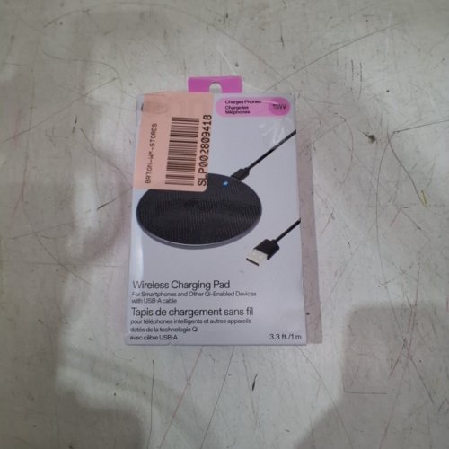 ONN WIRELESS FAST CHARGING PAD - 15W - BLACK (MODEL: CHPAD15F) image 5