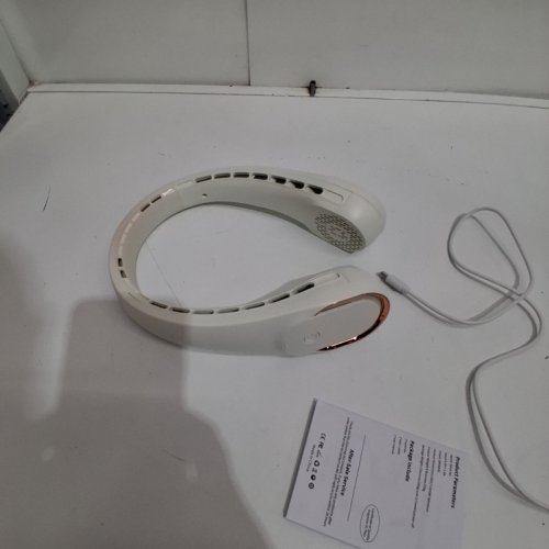 PORTABLE BLADELESS RECHARGEABLE R5 NECK FAN - WHITE image 4