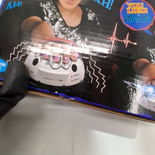 TRUTH MACHINE - MICROCURRENT ELECTRIC SHOCK LIE DETECTOR - POLYGRAPH TEST - WHITE/RED(MODEL: 85103) image 3