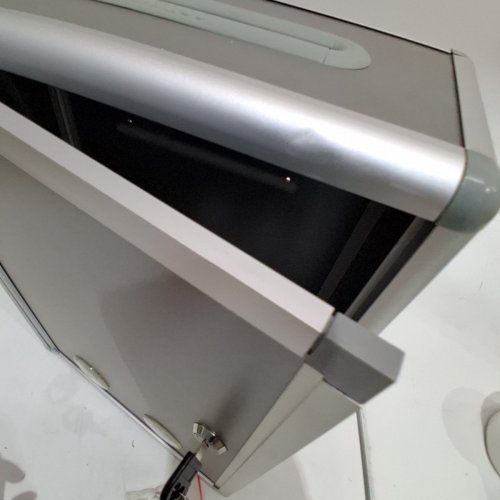 LOCKABLE WALL MOUNTED MAILBOX WITH KEYS - 9.5" X 12.5" X 4.25" - SLIVER/GREY image 10