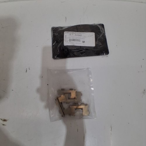 2PC POWERSTOP EVOLUTION DRILLED AND SLOTTED FRONT ROTORS AND BRAKE PADS - FOR 1999–2004 SUZUKI VITARA (MODEL: JBR955XL / JBR955XR) image 5