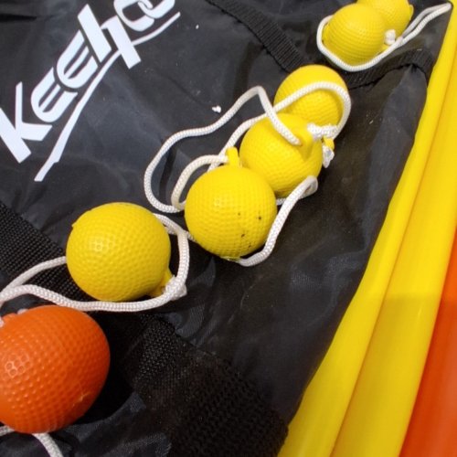 KEEHOO INDOOR/OUTDOOR LADDER TOSS GAME WITH CARRYING CASE & BALLS image 3