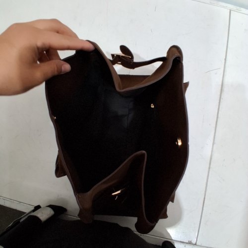 FAUX SUEDE TOTE BAG - BROWN image 3