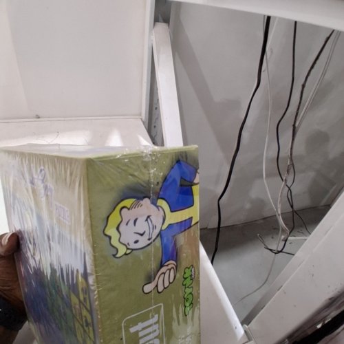 1000PC TOYNK FALLOUT PERIODIC TABLE OF VAULT BOY JIGSAW PUZZLE - 19.75"X 27.5" - MULTICOLOR (MODEL: 2631185) image 3