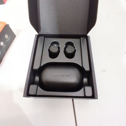 MPOW M12 WIRELESS BLUETOOTH EARBUDS image 2