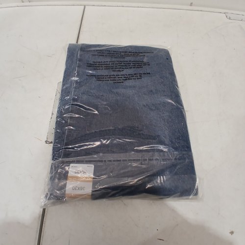 MEN'S WRANGLER RELAXED FIT JEANS - 36" X 30" - BLUE (STYLE: D23) image 4