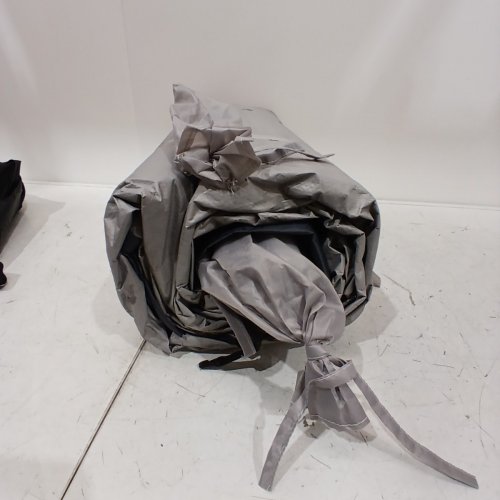UNP 10-PERSON CAMPING TENT, WITH CENTER ROOM DIVIDER, 18FT X 9FT - GREY (MODEL: UNP-180978-GY) image 2