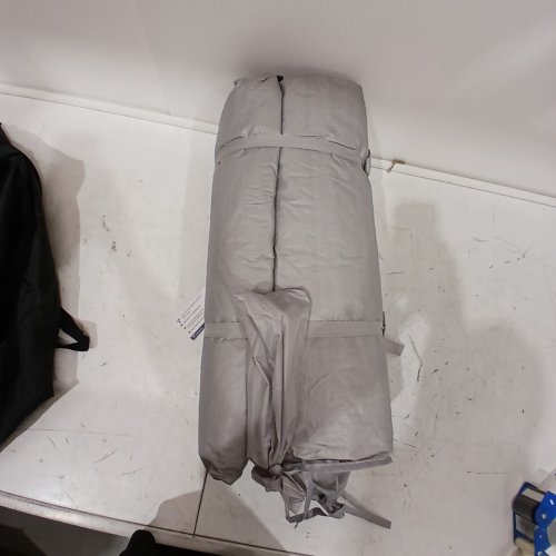 UNP 10-PERSON CAMPING TENT, WITH CENTER ROOM DIVIDER, 18FT X 9FT - GREY (MODEL: UNP-180978-GY) image 3