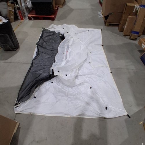 VEVOR PAINT BOOTH - 10FT X 7FT X 6FT - WHITE (MODEL : 0011) image 2